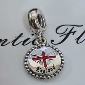 England Exclusive Charm Pendant Jewelry Bracelets